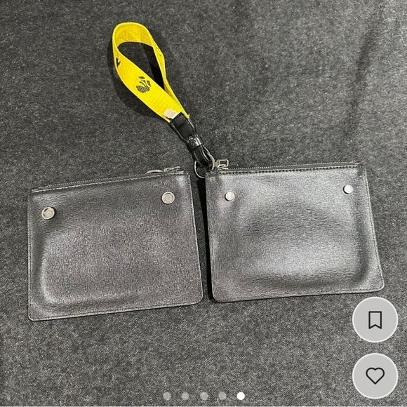 Off-White Pouch - Picture 5 of 5